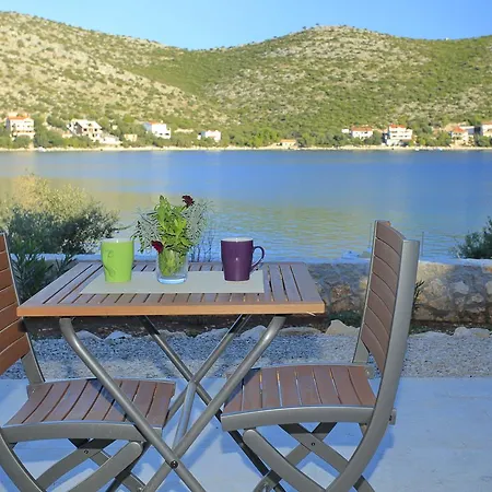 Tapenade Villa