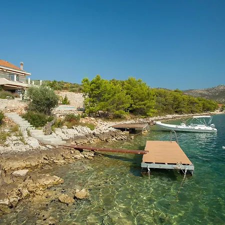 Villa Tapenade